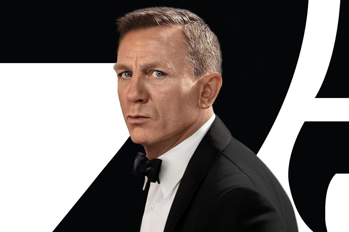 NickPoole1's tweet photo. "When you read a novel, your own imagery is the most important. It's what makes reading such a wonderful thing" Good to know #Bond actor Daniel Craig is a fan of #reading! #NoTimeToDie #PlentyOfTimeToRead MT @CILIPinfo https://t.co/RbkK7cbNwC