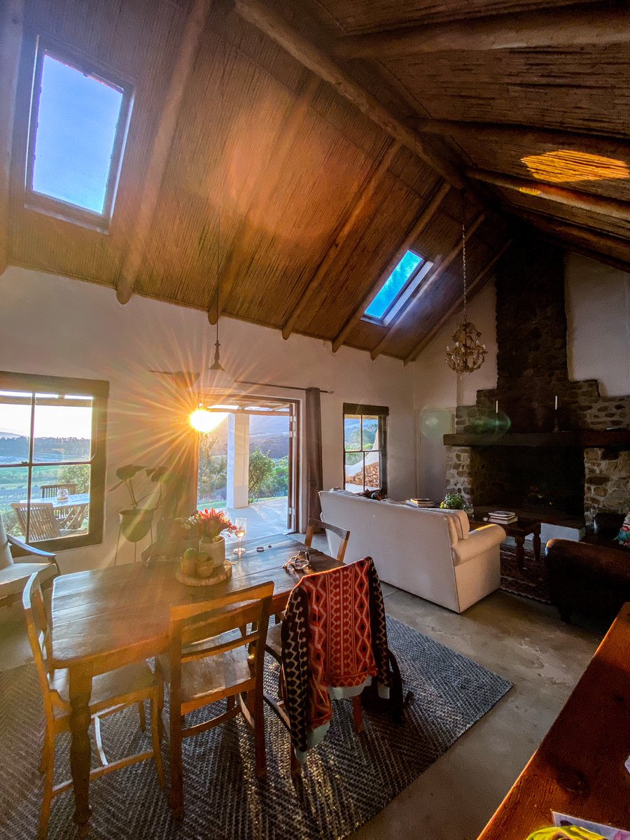 Lloydi_Boy's tweet photo. #WineRoutingWithLloyd - #Spookfontein Wines Cottages.
No TV & no WiFi, so take some time out to relax & enjoy the surroundings in the moment!
More here: https://t.co/PDR1OiCHkB https://t.co/Q9bO2gZrfI