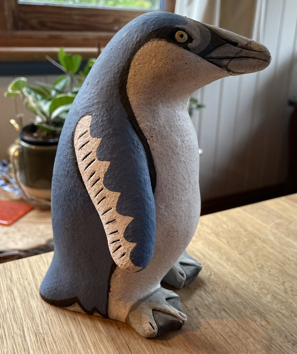 icetempete's tweet photo. Vote for the mighty, feisty &amp; impressive little penguin! 
🐧🐧🐧🐧🐧🐧🐧🐧🐧🐧 little penguins face many threats on land &amp; at sea due to their interactions with us. 
Let’s raise some awareness &amp; vote for the little 🐧🐧🐧🎉
#birdoftheyear @GuardianAus https://t.co/KnGDmUoHR3