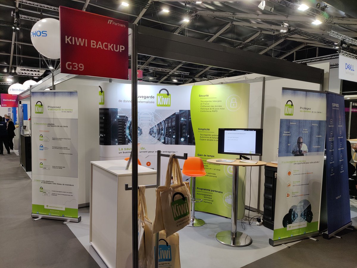 Kiwi Backup tweet media