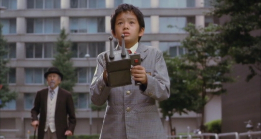 テーブル ちなみに実写版鉄人28号に出演してた頃の池松壮亮さん あれから16年経ってるの シン 仮面ライダー 鉄人28号 T Co Hqdxole2sc Twitter