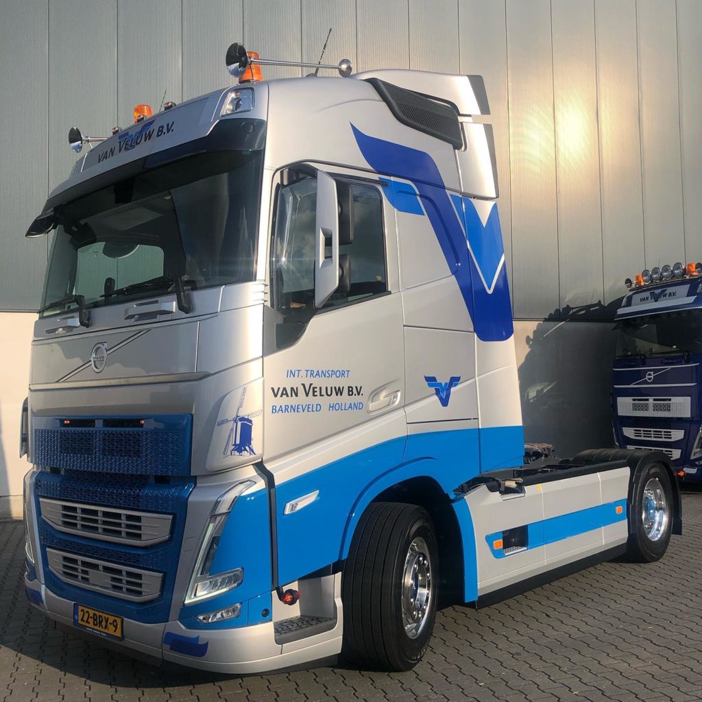harberstrucks's tweet photo. Nieuwe truck: Volvo FH460 van Veluw Int. Transport is geplaatst op https://t.co/YFNsPQtzB2 https://t.co/0LeKI53CHi