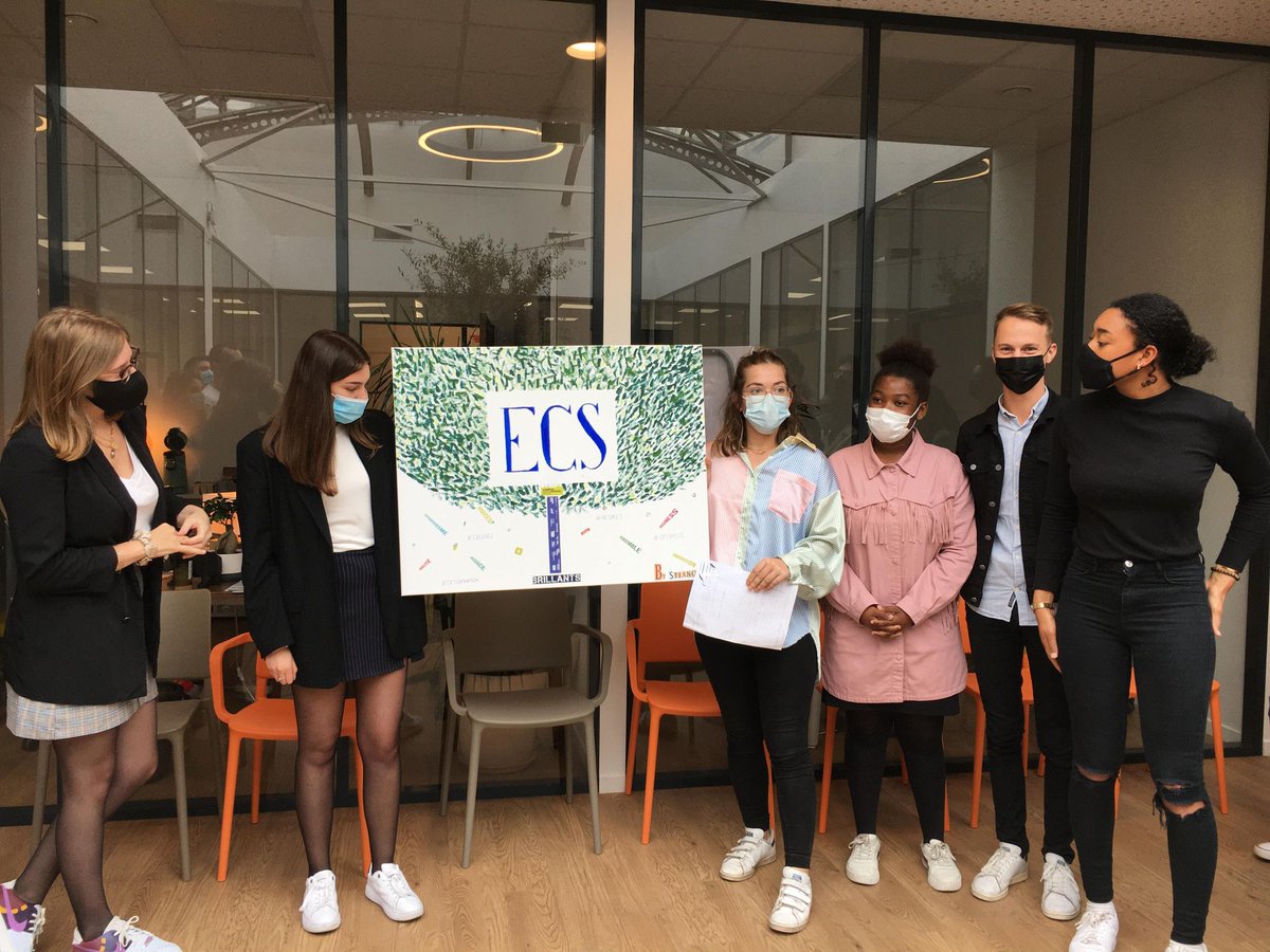 MS_Reims's tweet image. Le brief : "Si MediaSchool Reims était une œuvre d'art" 
Alors en plus d'être de futurs supers communicants , nos étudiants sont-ils aussi de futurs artistes ?