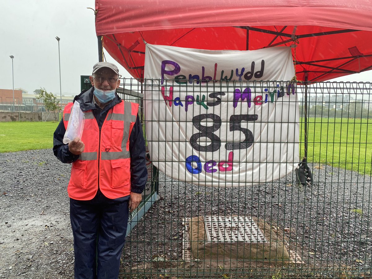 🎈🎈 Pen-blwydd Hapus 🎈🎈

Pen-blwydd hapus iawn i Mr Morgan ein gofalwr unigryw sy’n dathlu ei ben-blwydd yn 85 oed heddiw!

🎁 8️⃣5️⃣ 🎁