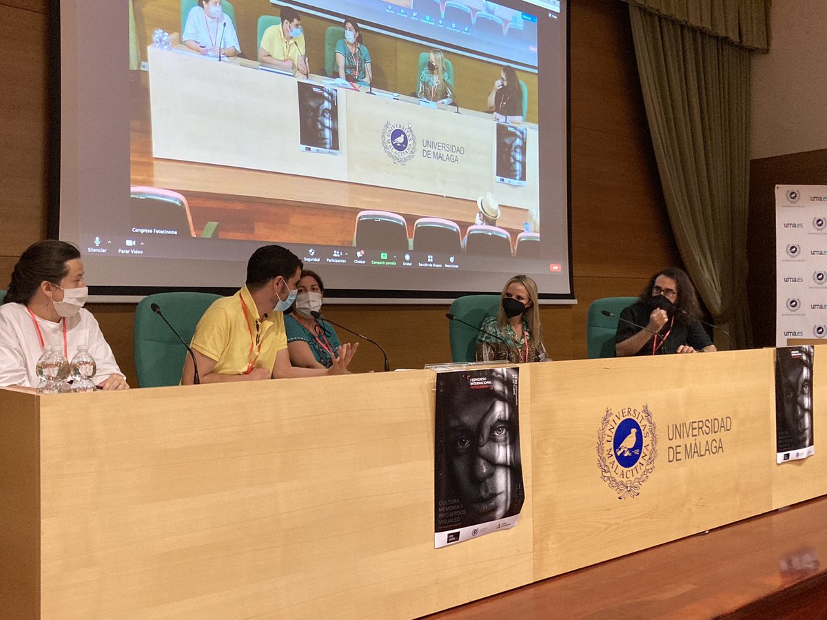 La primera mesa de hoy termina con un animado debate. Los ponentes: Francisco Casado Pérez, Daniel Acle Vicente, María Del Rincón Yohn y Begoña Olabarria. Podéis seguirlo en: bit.ly/3ATOUD9