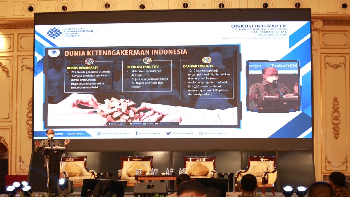 Hari ini, sekjen <a href="/anwsanusi/">Anwar Sanusi</a> menghadiri sekaligus membuka acara diskusi interaktif dunia pendidikan, industri, dan pemerintah yang diselenggarakan oleh pusat pasar kerja Kemnaker, di Makassar, Kamis (30/9/2021).