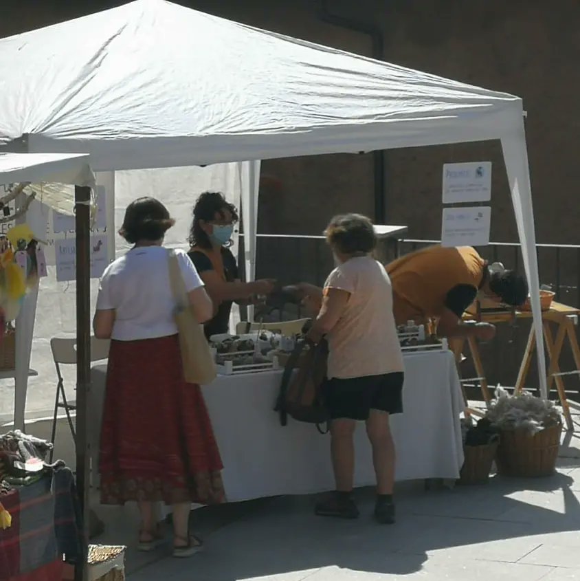 Barrina_art's tweet photo. Aquest dissabte 2 d'octubre tornem a anar de fira! Aquest cop a Piera, la nostra llar. Estarem tot el dia amb els nostres animalons i amb artesanes i artesans del poble que fan coses meravelloses. Us esperem! 😘🤗🤍🐑 https://t.co/48UbSwrah5