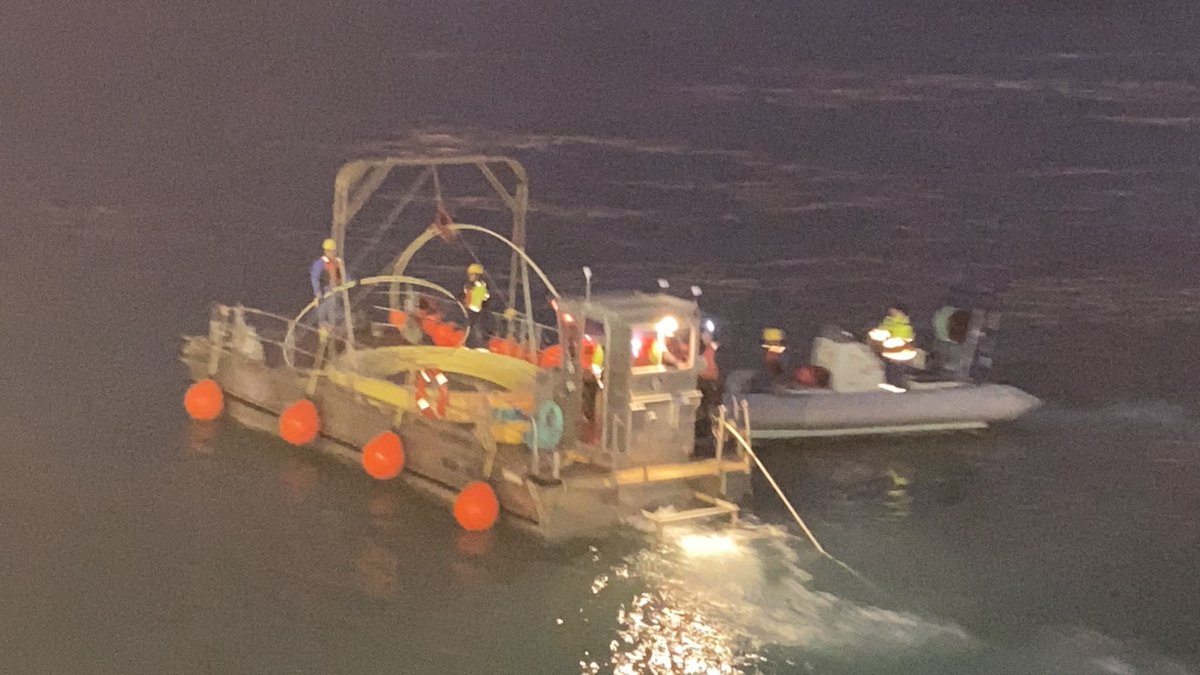 With a bit of luck the last piece of the <a href="/CrosslakeFibre/">Crosslake Fibre</a> puzzle is currently landing on #brighton beach connecting to Dieppe #broadband infrastructure #hove