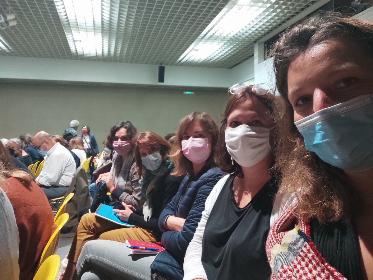 Laura Bourdais tweet media