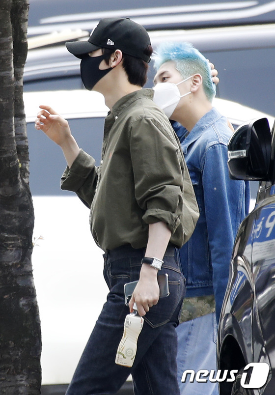 MOTMIN1831's tweet photo. มินยอนกับเสื้อสีเขียว 💚💚 https://t.co/52aF39gSl3