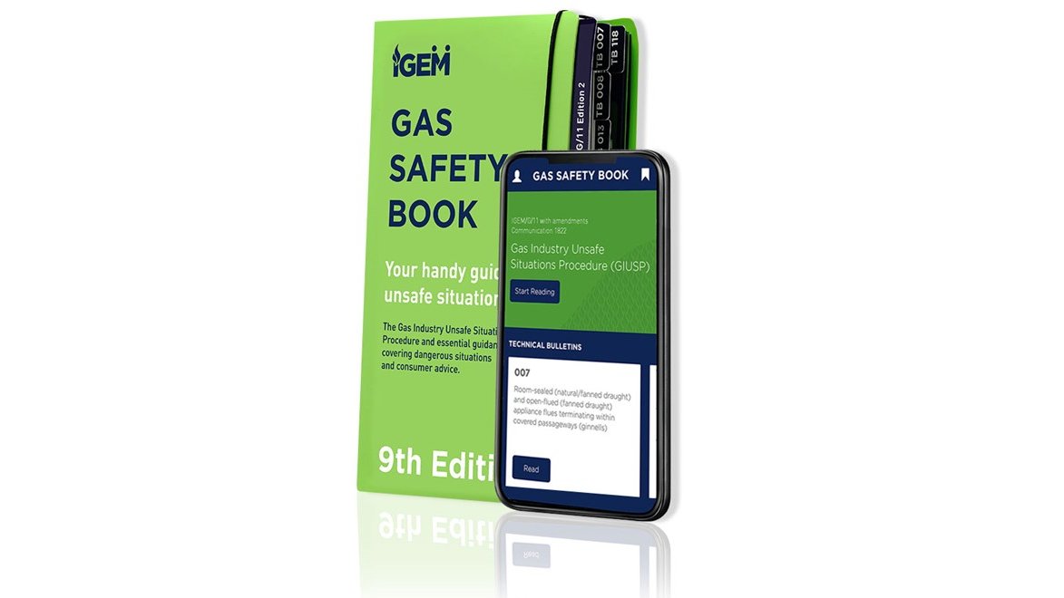 IGEMGi's tweet photo. You can also pick up a copy of the official Gas Safety Book, by @Gas_Safety_Shop, that incorporates @IGEMGi's Gas Industry Unsafe Situations Procedure (GIUSP) IGEM/G/11 from @vipergas's stand J40.

#InstallerSHOW #Gas #Installer #GIUSP #GasSafetyBook @Installer_Show @Installermag https://t.co/e42Iq2KGwM