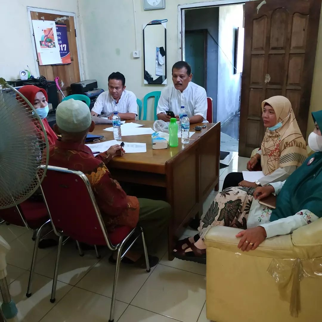 EvaRoza9's tweet photo. Kunjungan ke Kopsyah BMT Tiku Utara
Tgl 17 Sep 2021
@PENYULUH_COOP
@KemenkopUKM
#penyuluhkoperasi
#ppklkemenkopukmri
#ppklindonesia
#ppklsumaterabarat
#ppklkabupatenagam
#KoperasiKeren
#depcoop https://t.co/wv3A01LFDy
