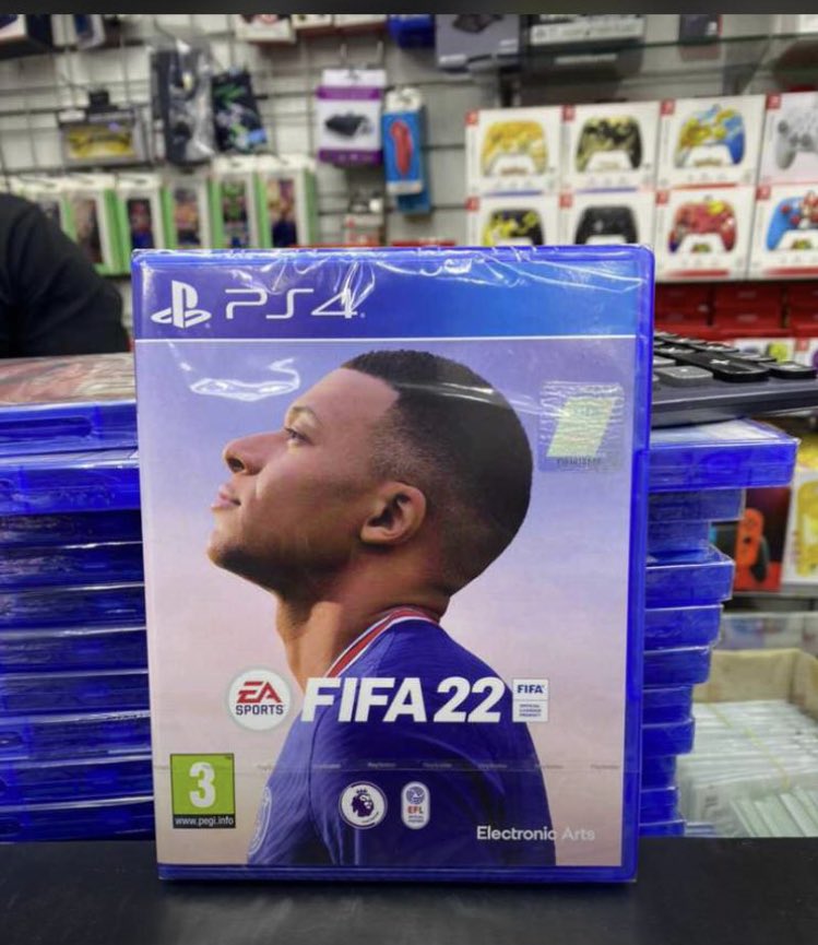 MrBankoh's tweet photo. FIFA 22 Ps5 and Ps4 version available now 😍😍😍😍 !! DM me if you are interested https://t.co/xs828IkOap