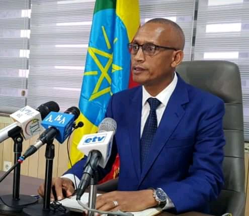 HenokProphet's tweet photo. Congratulations to Dr Yelakel Kefel the president of Amahar regional state ,and Thanks the old president Agengnu Tashger https://t.co/vZ991uVrLe