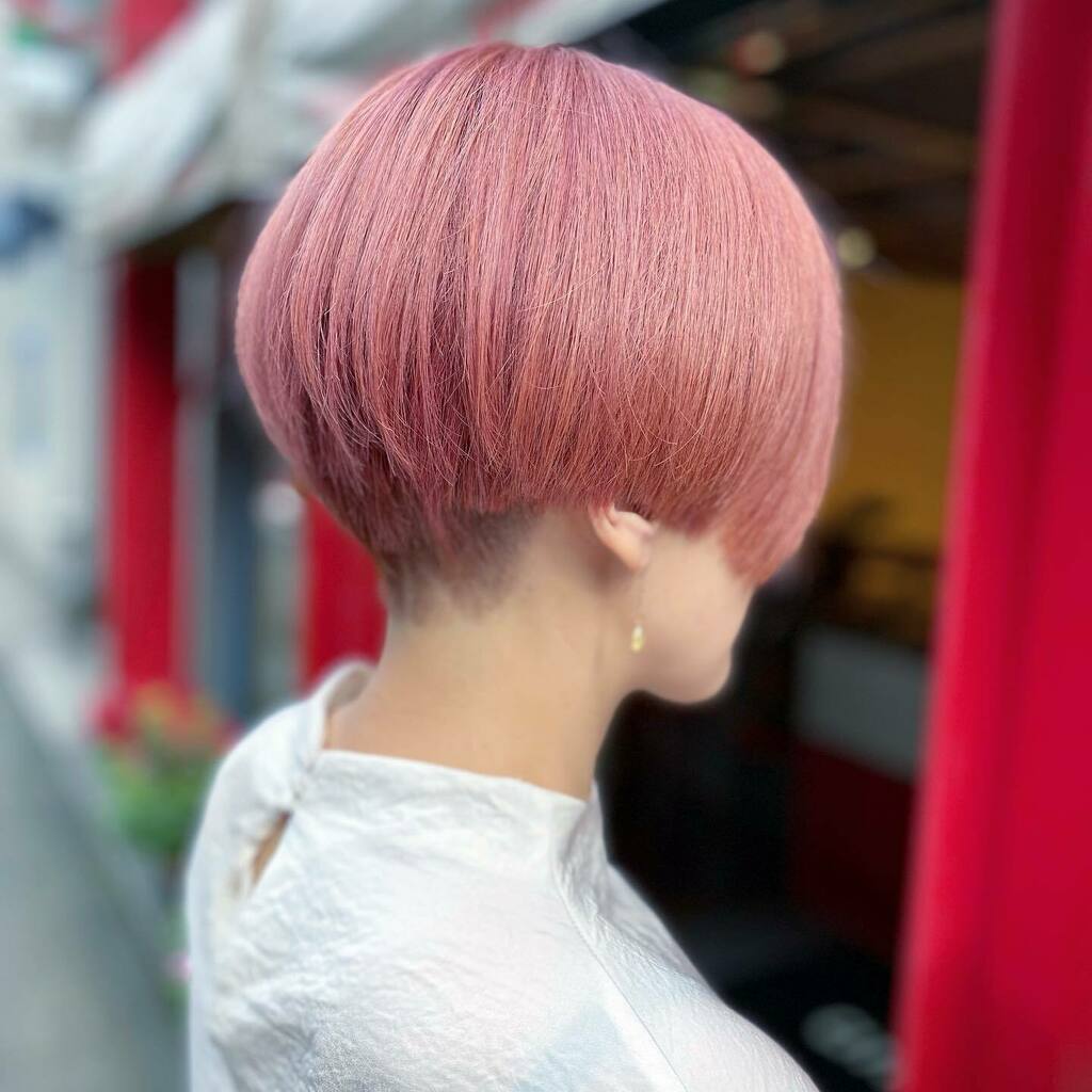 Ambrosia グレーカラー 白髪と黒髪も全体的にブリーチしてからピンクベージュで 綺麗 白髪染め 白髪染めに見えない 白髪染め 白髪 ブリーチ フアシヨンカラー アミノシルクトリートメント ピンク 横浜元町美容院 コロナ対策横浜美容院アンブロシア Ambrosia グレーカラー 白髪と黒髪も全体的にブリーチしてからピンクベージュで 綺麗 白髪染め 白髪染めに見えない 白髪染め 白髪 ブリーチ フアシヨンカラー アミノシルクトリートメント ピンク 横浜元町美容院 コロナ対策横浜美容院アンブロシア