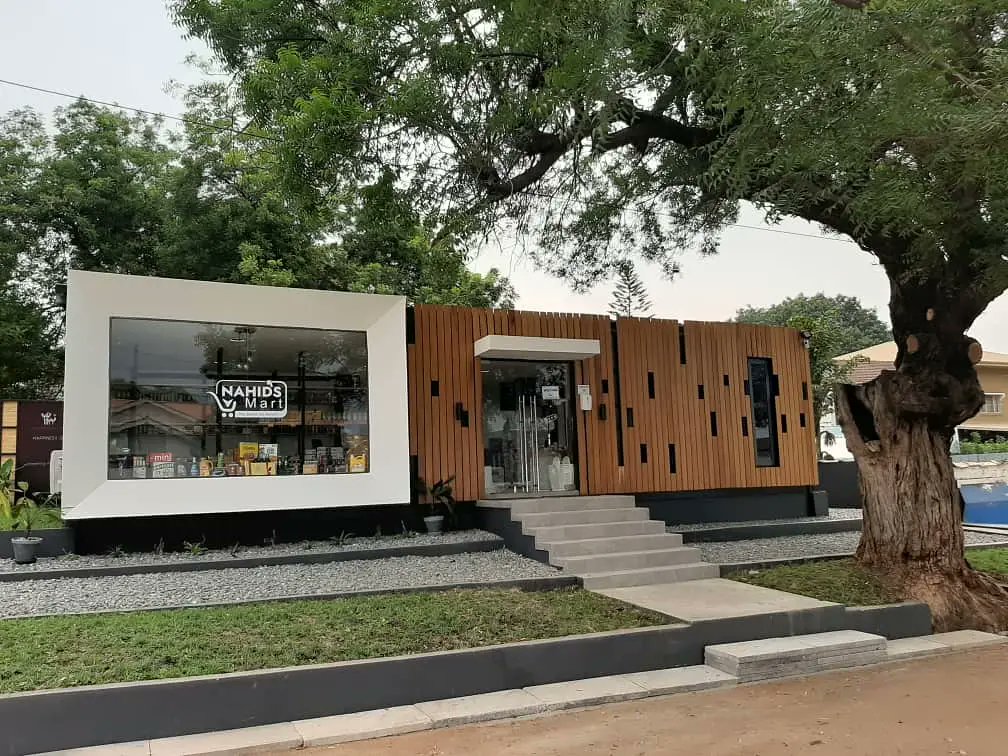 ArchPose's tweet photo. Team Archetype, #accra #ghana 

"Arc. Philip Haywood-Dadzie, Arc. Kojo Egyir Abban, Arc. Palmer Ofori-Nyako and Arc. Klortsoo Okai-Gawuga are the team Archetype." #archposé https://t.co/lehkHNxp54
