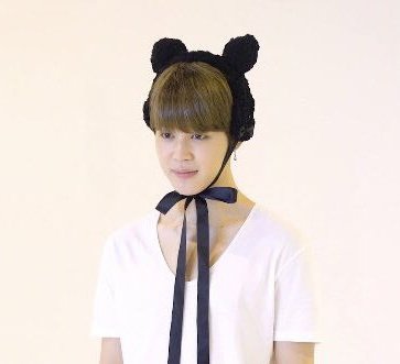 키키'-' tweet media