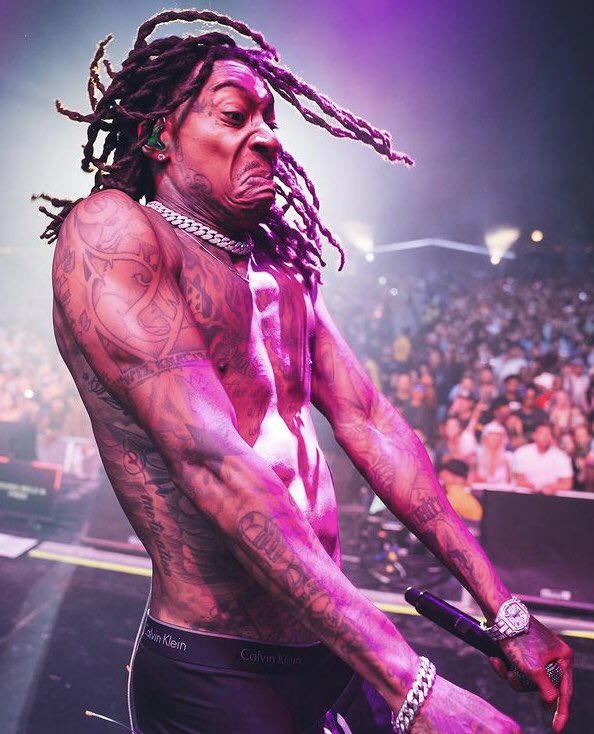 ngimi01's tweet image. Azishe

#SummaGruvaVideo