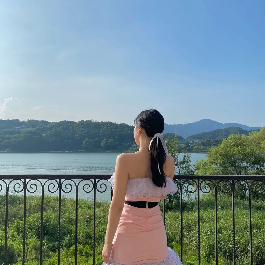 FAhddgiVQAARFEh?format=jpg&name=medium