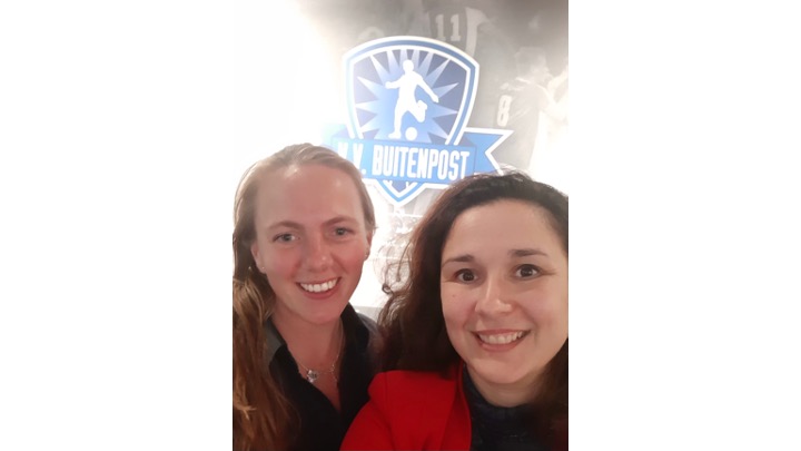 VV Buitenpost vindt het belangrijk dat iedereen welkom is en een mooie tijd heeft met voetbal. Met onze workshop "Iedereen doet mee" liet het team zich inspireren wat je (meer) kunt doen voor inclusie en welbevinden voor sporters. De sociale vibe leverde een erg mooie dialoog