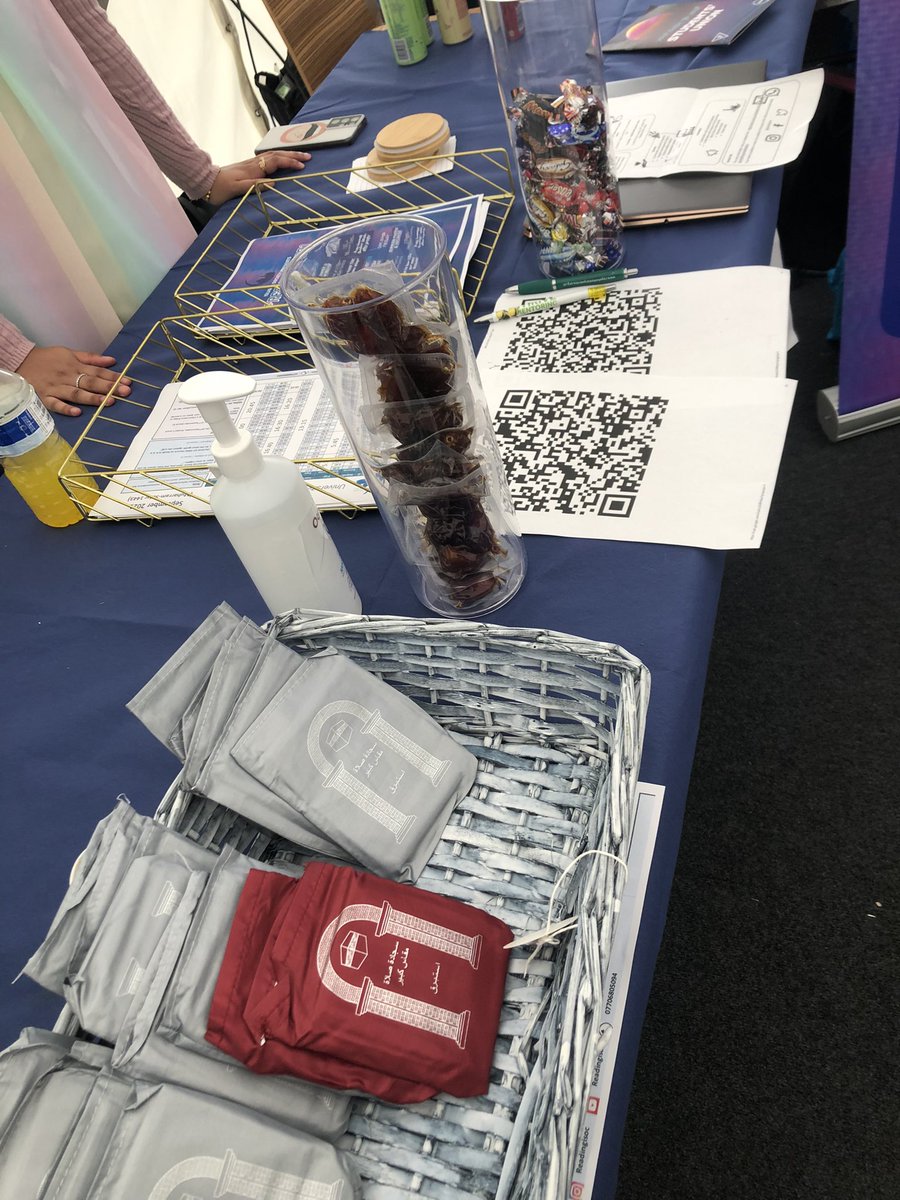 readingisoc's tweet photo. Reading freshers stall 22nd September 2021/2022 https://t.co/xe1oCBuHud