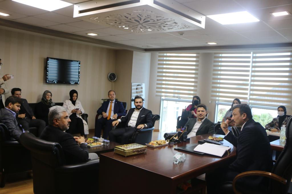 Tanıtım ve Medyadan Sorumlu Genel Başkan Yardımcımız ve İzmir Milletvekilimiz Sn. <a href="/avhamzadag/">HAMZA DAĞ</a>'ı güzel şehrimiz Samsun'umuzda ağırlıyoruz. 

İl Başkanlığımızı ziyaret eden Sn. Genel Başkan Yardımcımıza teşkilatımız adına teşekkür ediyorum.