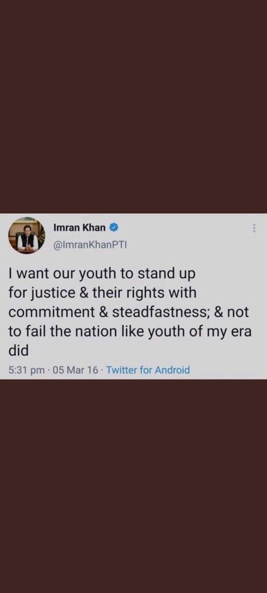 idaniyalsheikh's tweet photo. Remember your words khan sahab. @ImranKhanPTI 
#StudentsMarchToPMHouse https://t.co/8TOFJMqclT