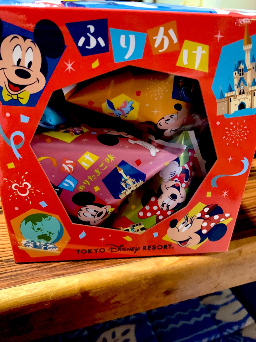 すいか Pcシージ女子 ディズニーリゾートのふりかけに入ってる海苔が可愛すぎて食べられない とか思ったけど速攻で食べた ｗ