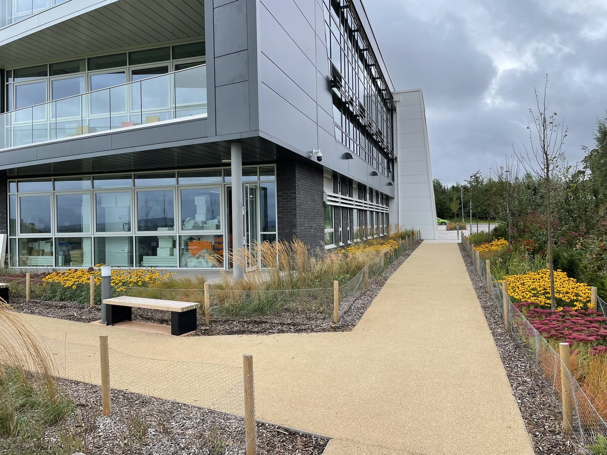 CountyGrounds's tweet image. Looking good at one our maintenance contracts at the Environment Agency site on Exeter Science Park