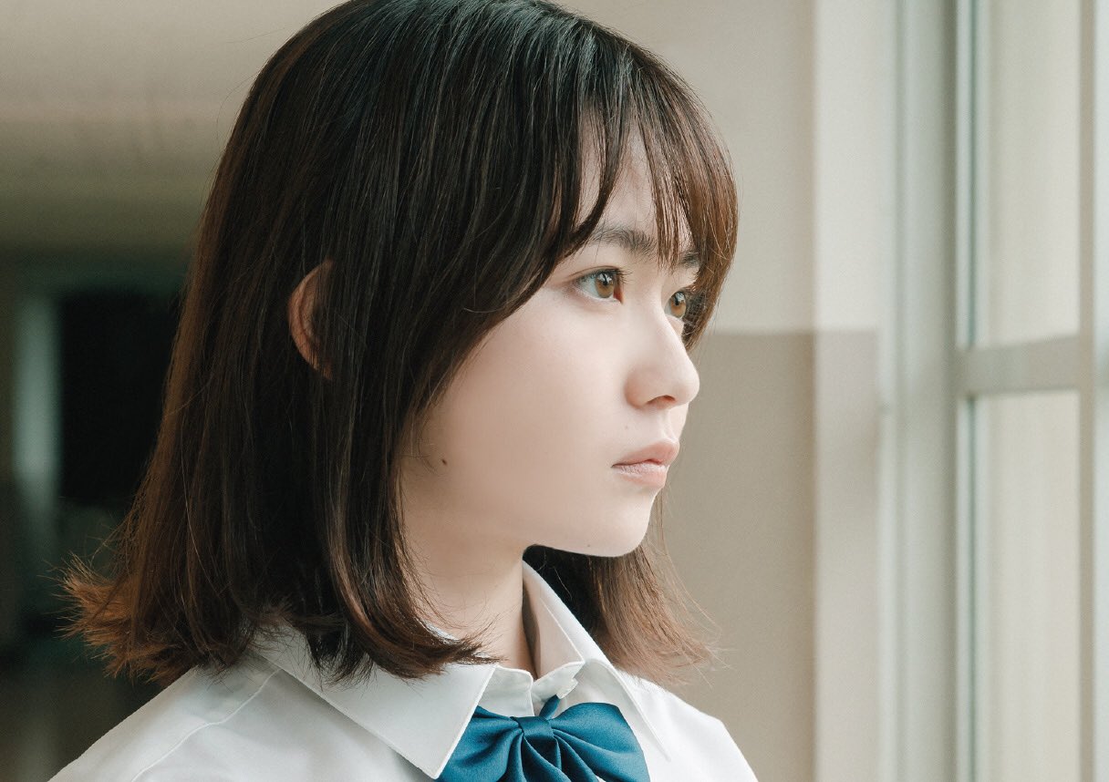 カ*ー様 20 高木 山田杏奈風 美少女 バスタオル タペストリー