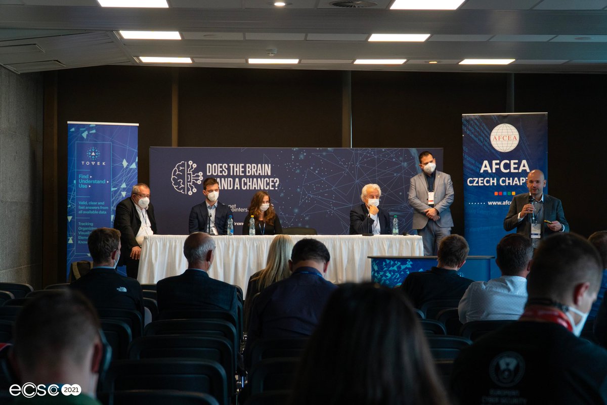 Moments from the ongoing conference at the Prague Congress Center. We thank all the speakers for their support of #ECSC2021 and sharing their experience. 👏👏