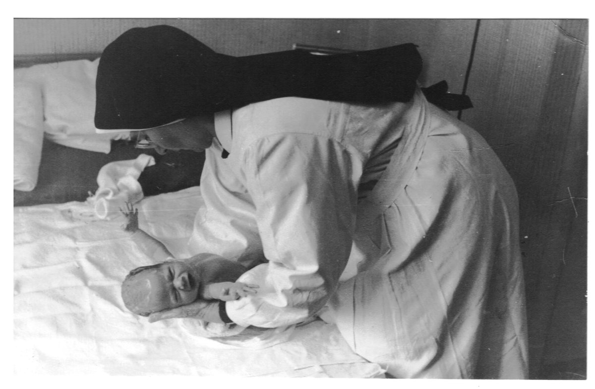 Nu te zien de nieuwe expo: Leven voor de zorg, 200 jaar Dochters van de Goddelijke Voorzienigheid in ons Erfgoedcentrum. Een feest van herkenning voor velen. dedomijnen.nl/tentoonstellin…