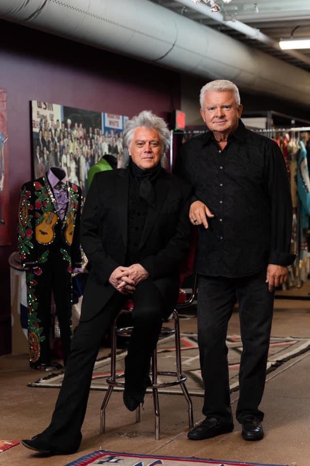 Happy birthday today to Country Music Legend Marty Stuart! 