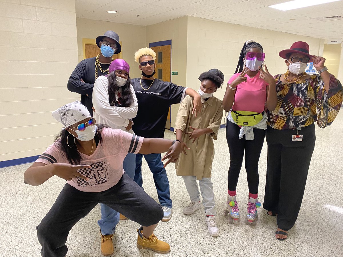 It’s throwback Thursday at Cedar Grove Middle and “WOW”” did we really dress liked this! <a href="/Cgms_DCSD/">CGMS_DCSD</a> <a href="/DeKalbSchools/">DeKalb Schools, GA</a> <a href="/DCSDRegionVII/">Area 3 Elementary - DeKalb County Public Schools</a> <a href="/tpatchison/">Tony Atchison, Ed.S.</a>