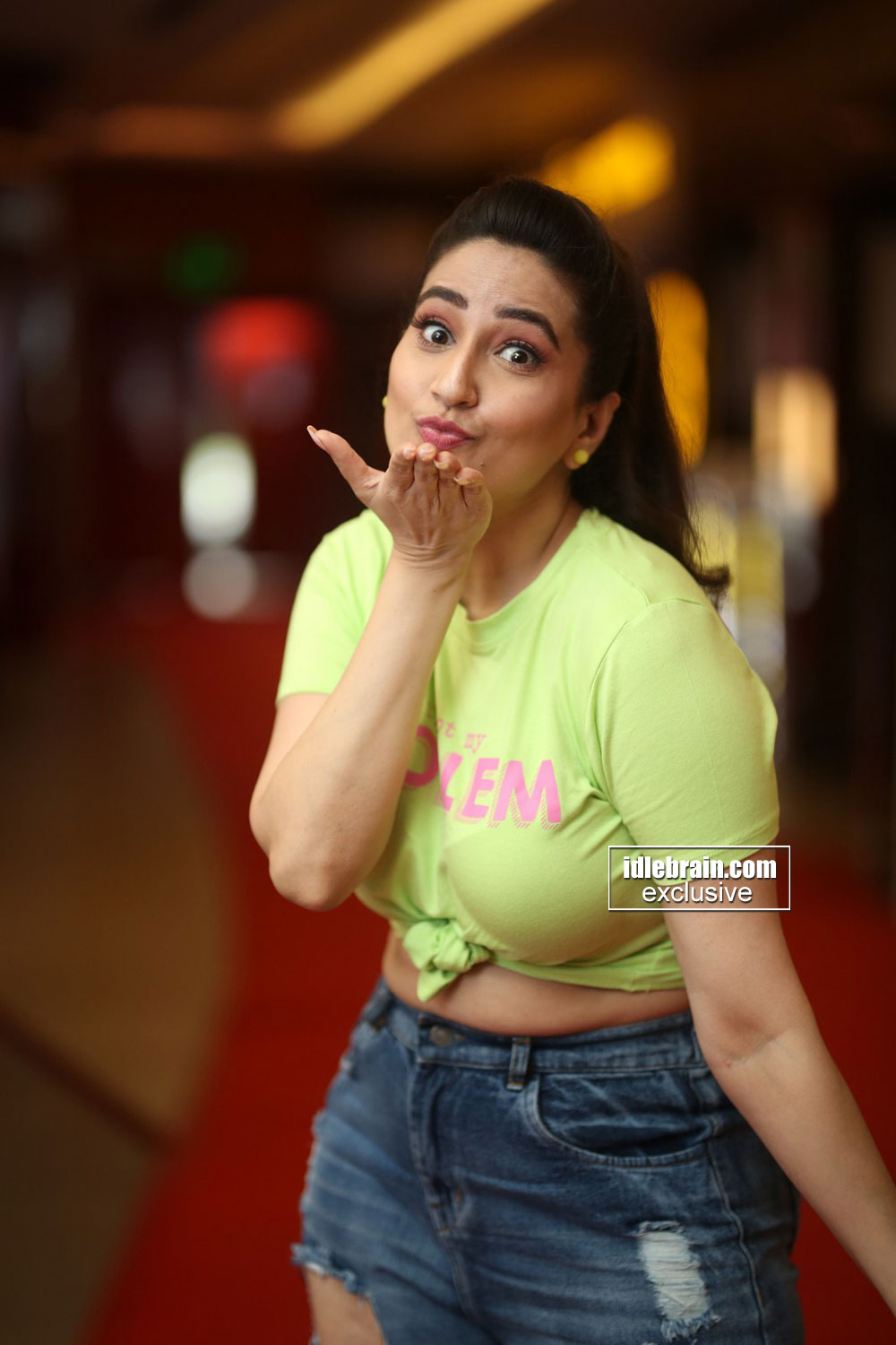 FAi0u8hUcAo8vci?format=jpg&name=large