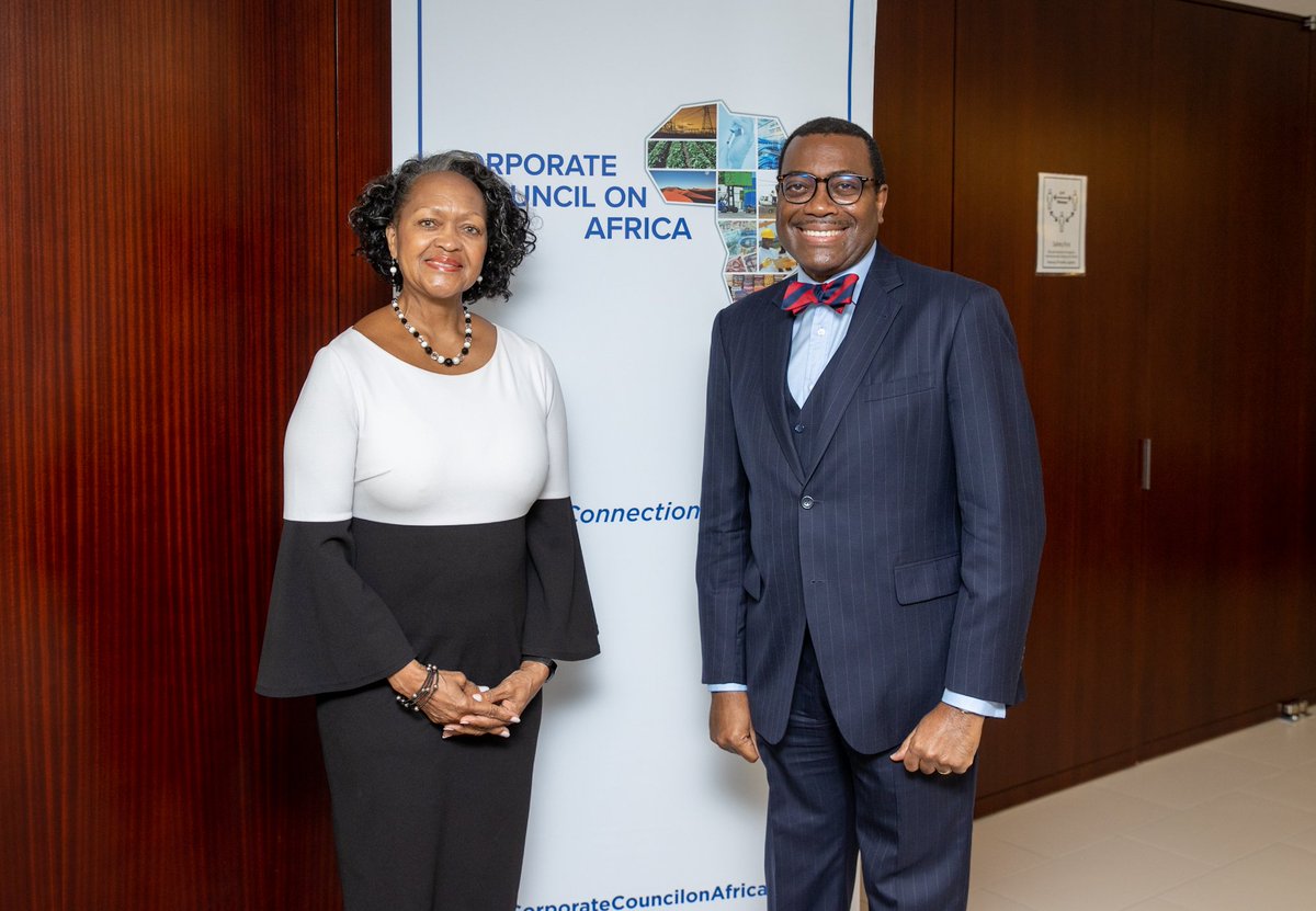 A great meeting of minds in Washington D.C. between Florizelle Liser, President/CEO of @CorpCnclAfrica and @AfDB_Group President, @akin_adesina, and Council members, on innovative and strategic opportunities for U.S. businesses in Africa. @ProsperAfricaUS