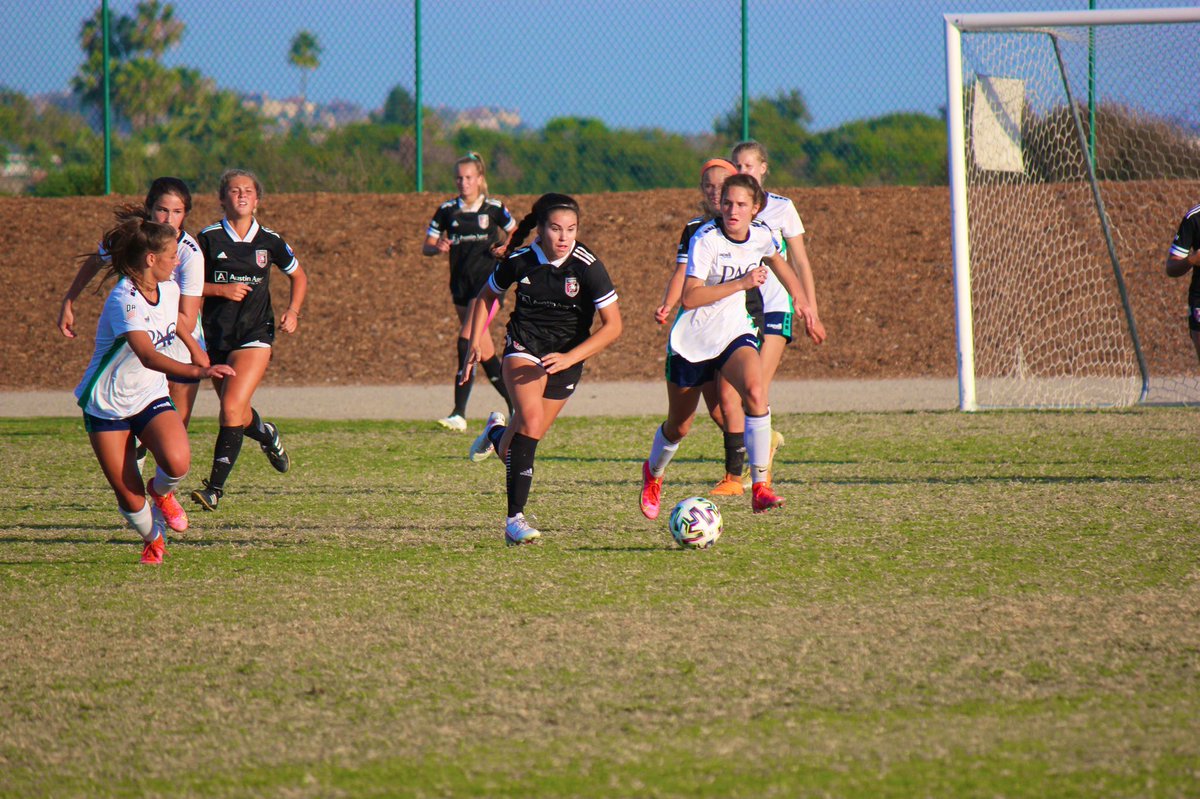 Work continues this weekend in Houston…..🔝 of our conference and feeling good! #wearelonestar
<a href="/GAcademyLeague/">Girls Academy</a> <a href="/LonestarSC/">Lonestar Soccer Club ⚽️</a>