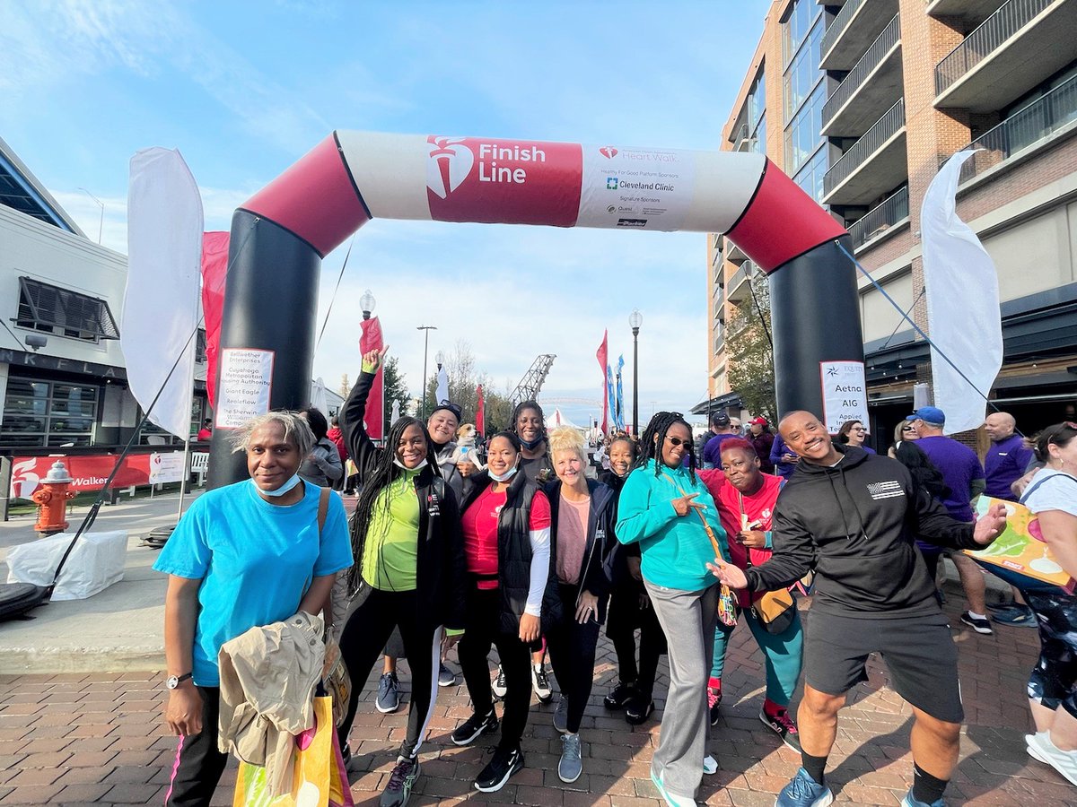 CuyahogaHousing's tweet photo. CMHA supported the @AmHeartOhio through fundraising activities and walking in the #CLEHeartWalk. Thank you to the CMHA staff and the community for taking part in such a worthy cause and making an incredible impact! #CMHACARES https://t.co/yRU7W7c1I4