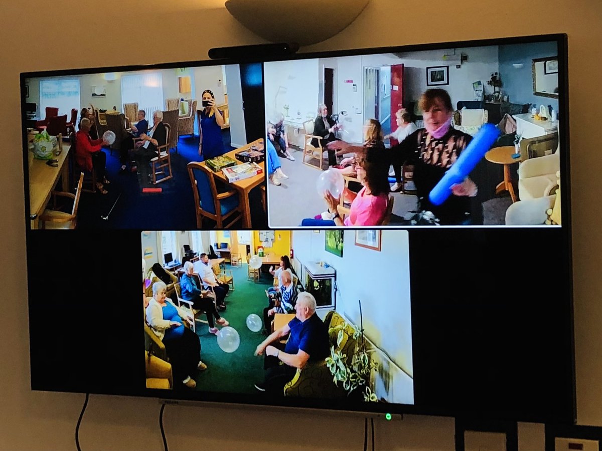hapiCymru's tweet photo. Today we launched our ‘Move and Munch’ project in partnership with @ValeSportsTeam and Rise Life where we were able to link 4 of @NewyddHousing’s sheltered accommodation schemes by using their portals to exercise together  @CV_UHB @mmewcav #health #digitalinclusion https://t.co/Mc4Fjbexol