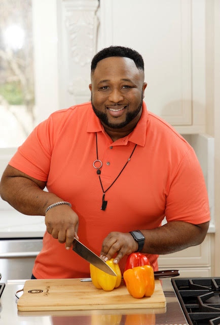 The King of Culinary HIMSELF Chef Jernard Wells will be heading up our guest judge line up! Chef's your chance to win the Best Wings in Atlanta and bragging rights is here at Slingin' Wings Festival. 😎

@chefjernard

slinginwingsfestival.com⁠
⁠
#slinginwingsfestival