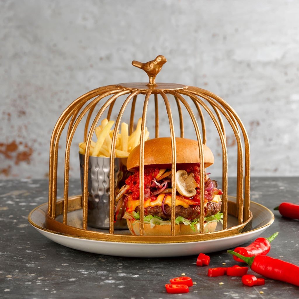 One more day to the weekend! Come try our Slug and Lettuce burger served in a gold bird cage this weekend😍

Book Now on 0161 6964859 or click the link in our bio!🤍🥰