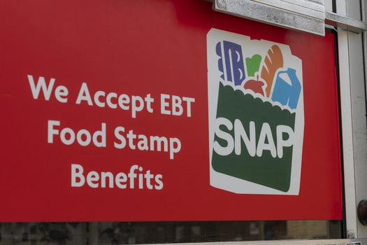 NASW_IN's tweet photo. Hoosiers to See Increase in SNAP Benefits Next Month | The U.S. Department of Agriculture's largest-ever increase to regular SNAP benefits, 21%, goes into effect Oct. 1. At the same time, the pandemic-related 15% increase in SNAP benefits is ending. https://t.co/HXPUstOzjI https://t.co/UItV8R5XMZ