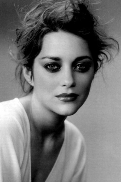 Today is THE DAY!

Happy Birthday to Monica Bellucci and Marion Cotillard    