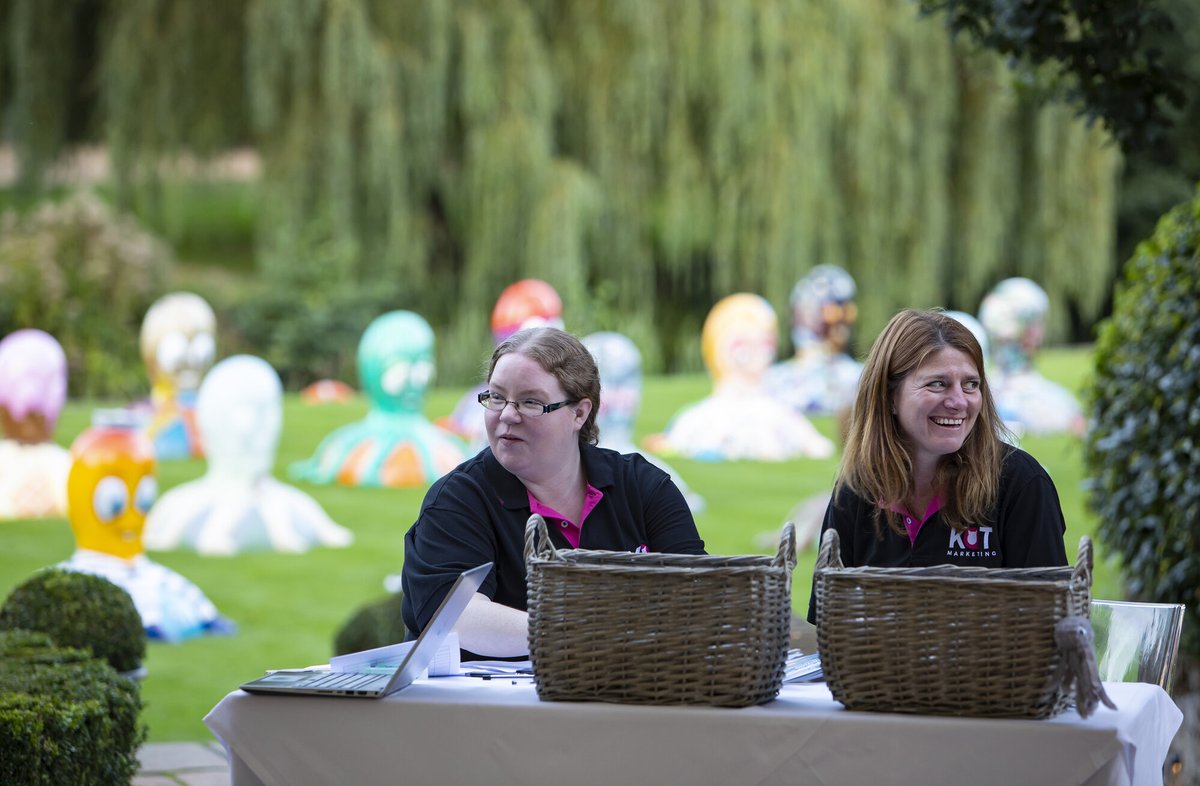 #ThrowbackThursday to last week's charity auction - here are two members of the <a href="/katmarketing_/">KAT Marketing</a> team, ready to welcome our wonderful bidders to the event...

#charityauction #octopusahoy #events #octopus #eventsmanagement #essex