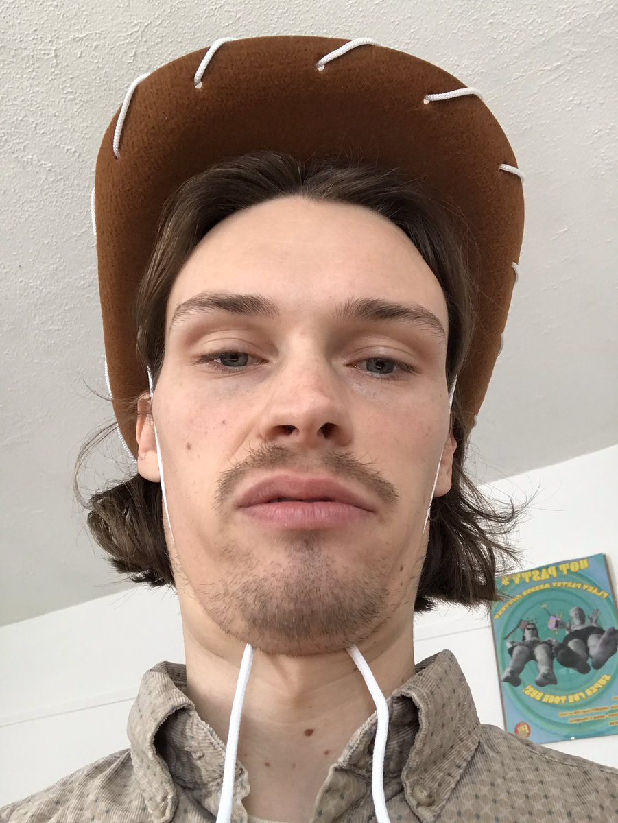 AyOooOooskies! Pasty been truckin on the road and we’re making a PIT STAP !!! Tonight, 8pm at the honor oak SE23! No simulator just full throttle gas xx