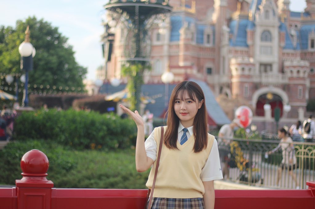 品川女子学院の旧制服を着てディズニーに行ってきました！