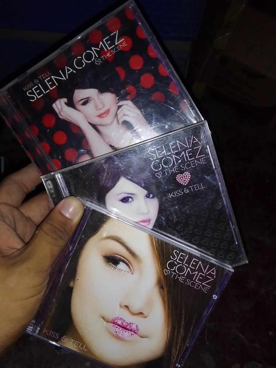 CParaso's tweet image. Kiss &amp;amp; Tell Albums 
#DebutAlbum #SelenaGomezAndTheScene 
#StandardVersion 
#EuropeanPressCD
#JapanPressCD
