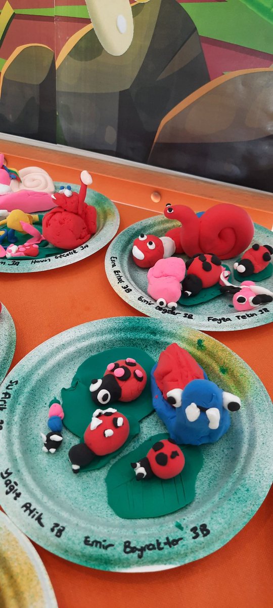 Tuzla Doğa Koleji Anaokulu +4yas ve +5yas (Yıldızlara yolculuk⭐) ılkokul 1.2.3.4.siniflar(sevimli böcekler 🐞🐝🐛) sergimiz hazir. Çalışkan arılarımızın emeklerine saglik👏👏 @acrznp <a href="/TuzlaDoga/">Tuzla Doğa Koleji</a>