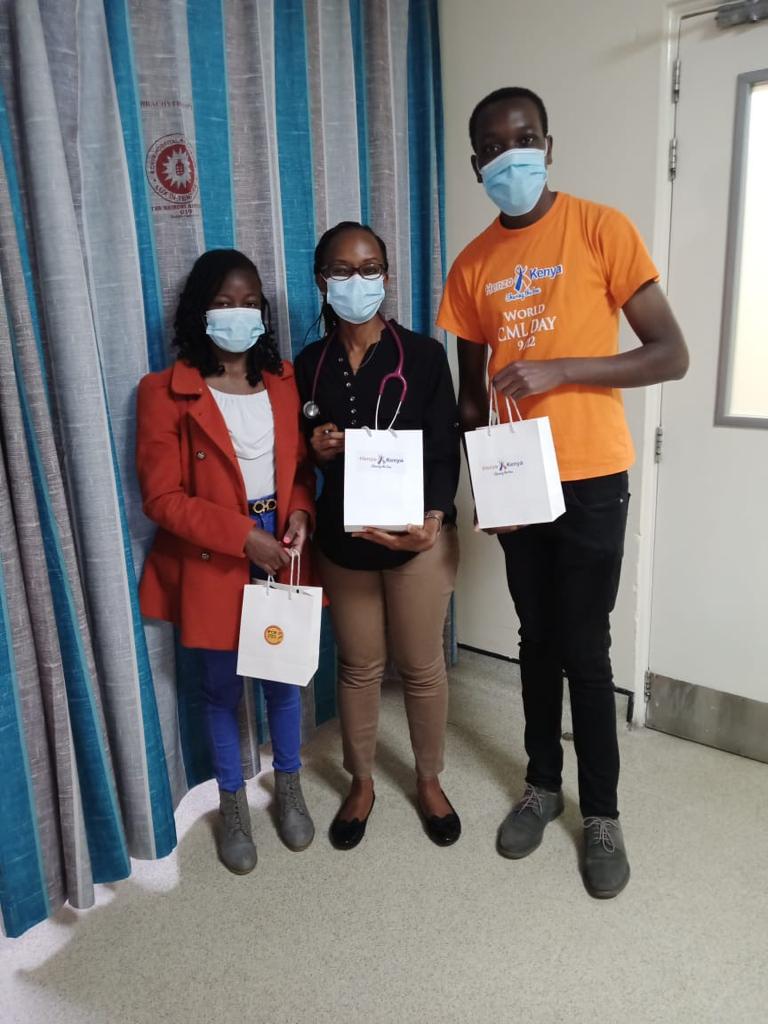 elo_mapelu's tweet photo. @cmlnet We never complete our celebration without treating our Physicians and other healthcare workers. #TodayTogether #WCMLDAY21 @HENZOKENYA @kenconetwork @waiyegoL https://t.co/vCPpJx0V3H