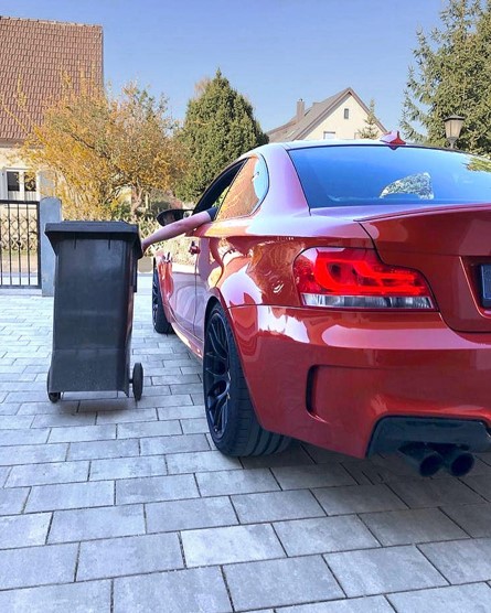 BMW España tweet media